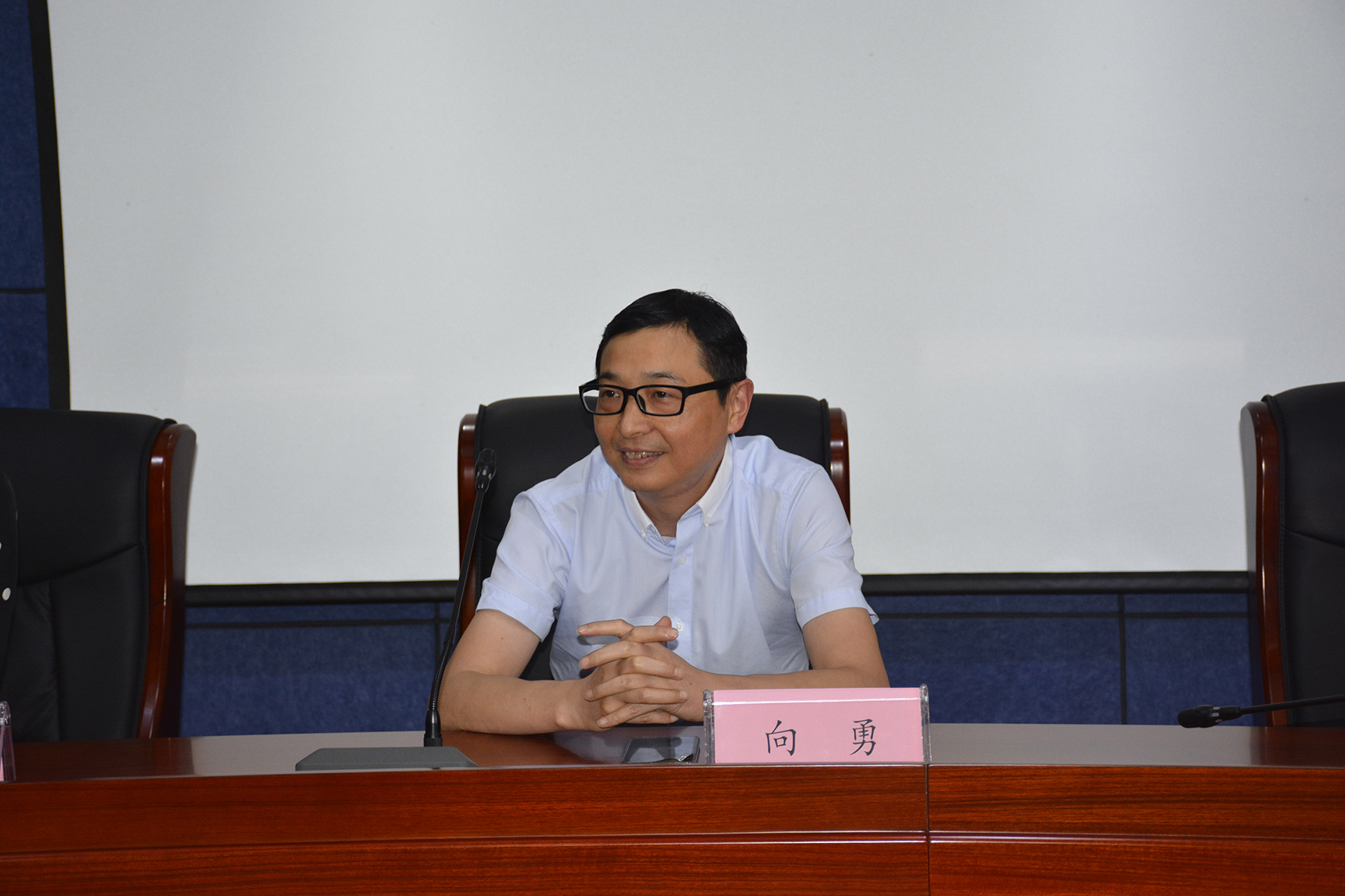 1536569963415208.jpg 2.1.jpg