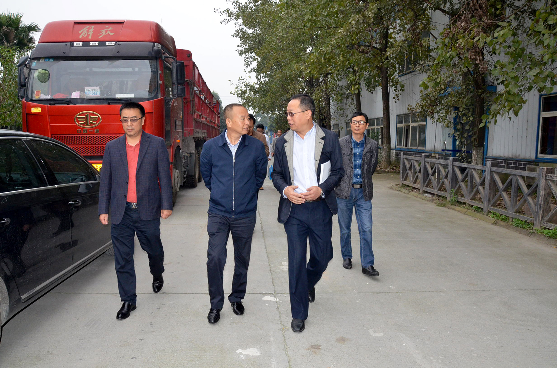 1539596855453768.jpg 1.jpg