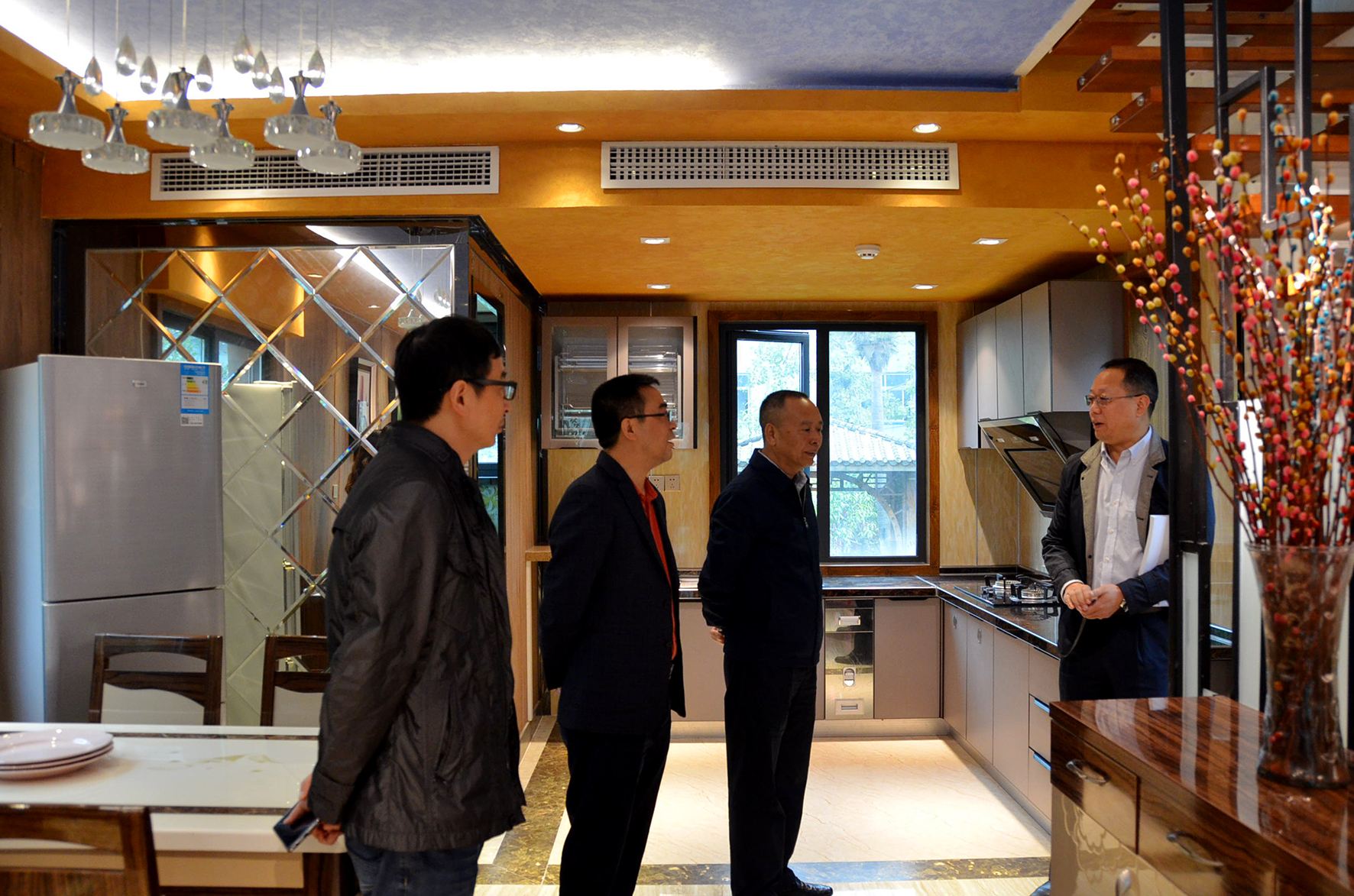 1539596899861546.jpg 3.jpg