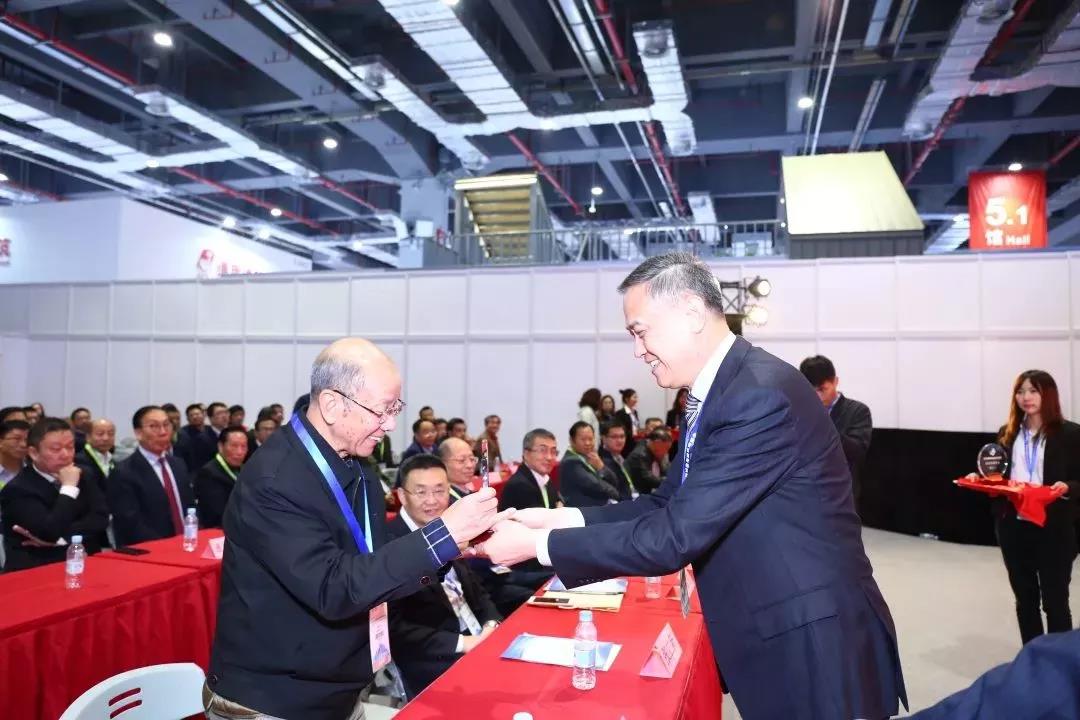 1543222221770184.jpg 7.jpg