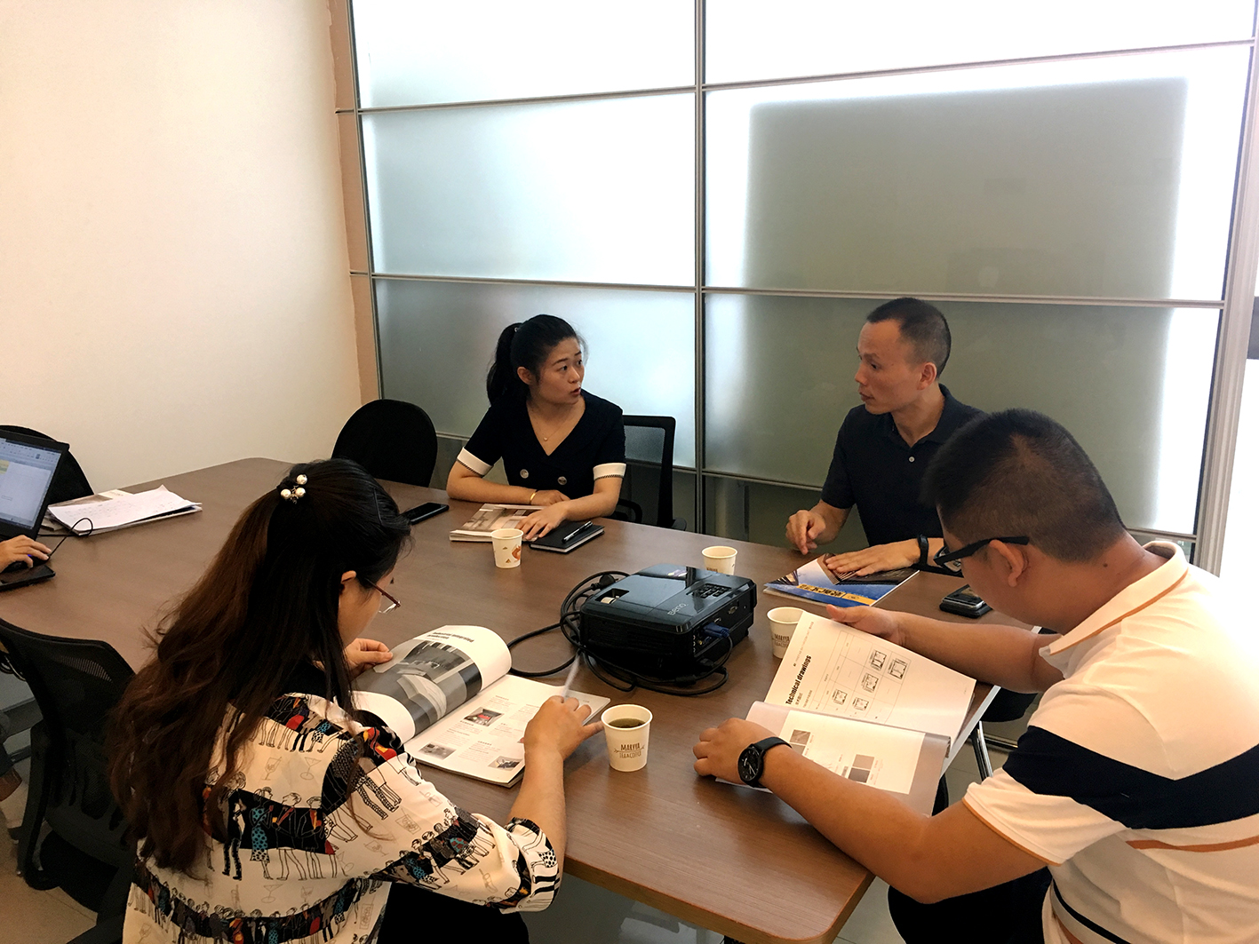 1562749052139059.jpg 3.jpg