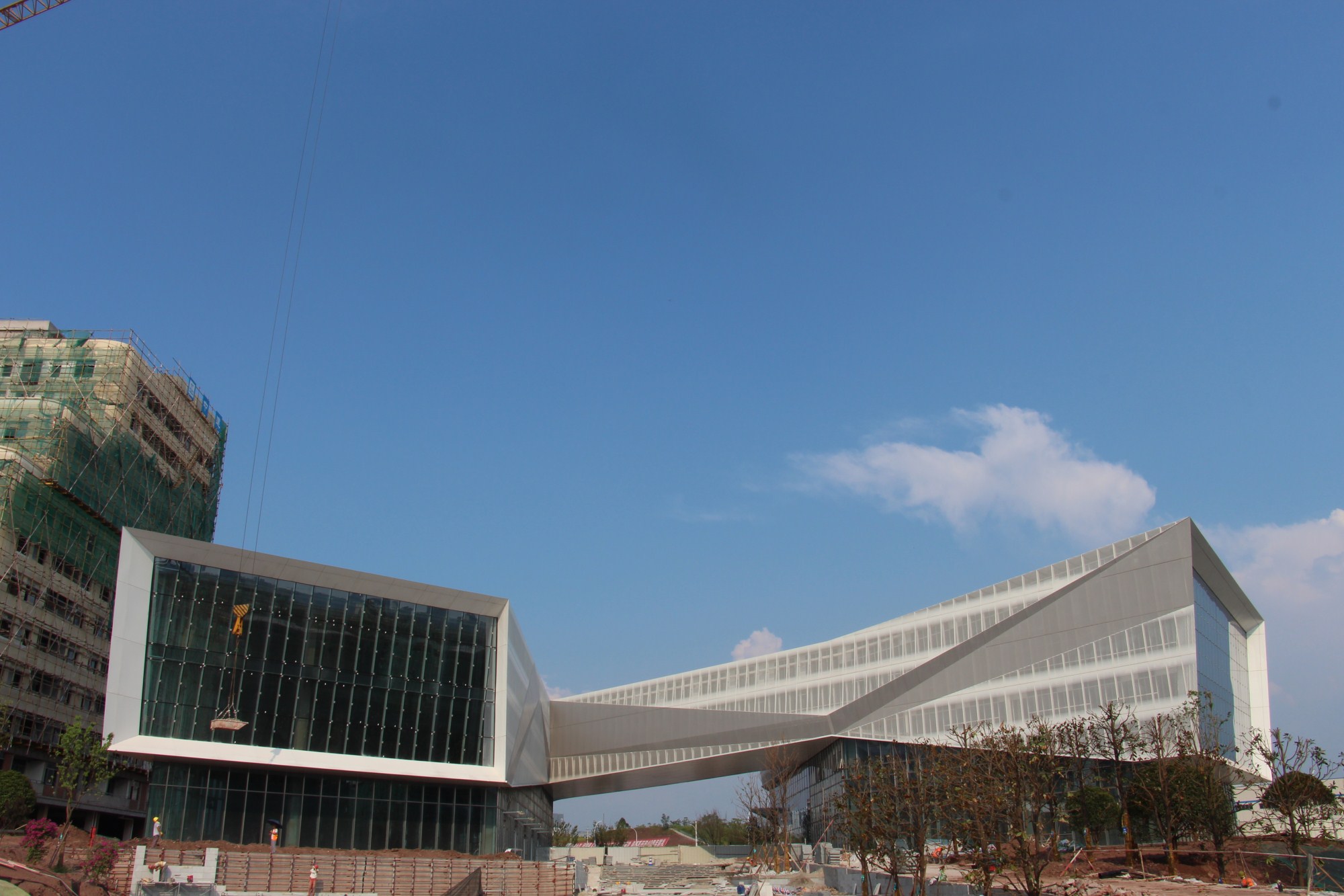 1563502234790091.jpg 图3:建成后的深广展览馆_副本.jpg