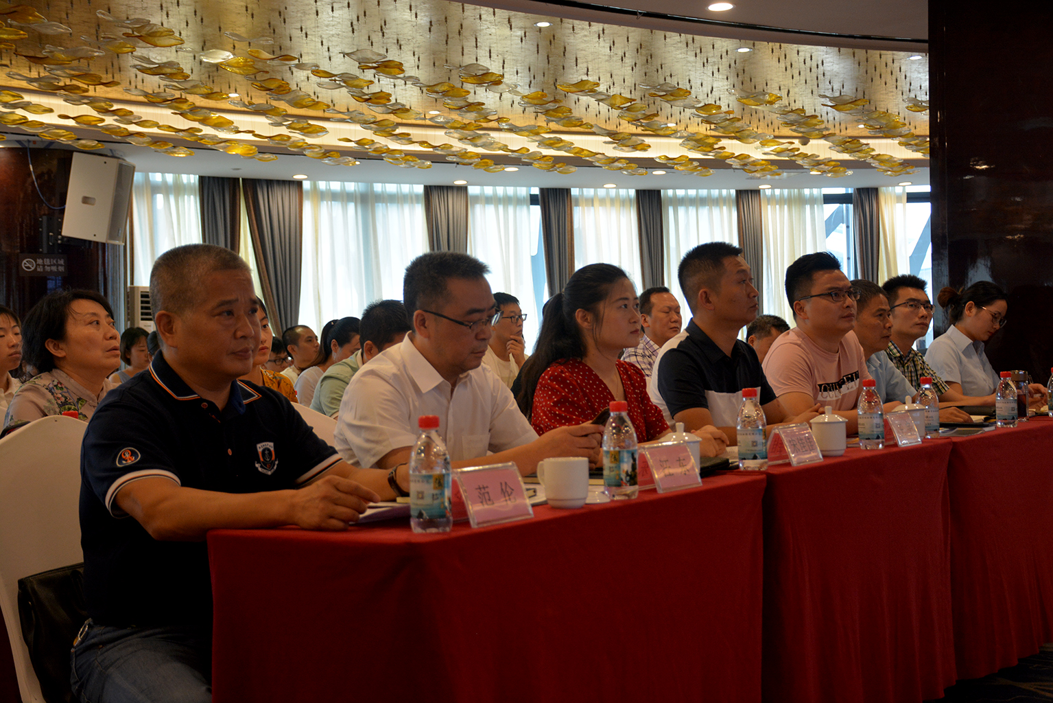 1566810360489410.jpg 2.jpg