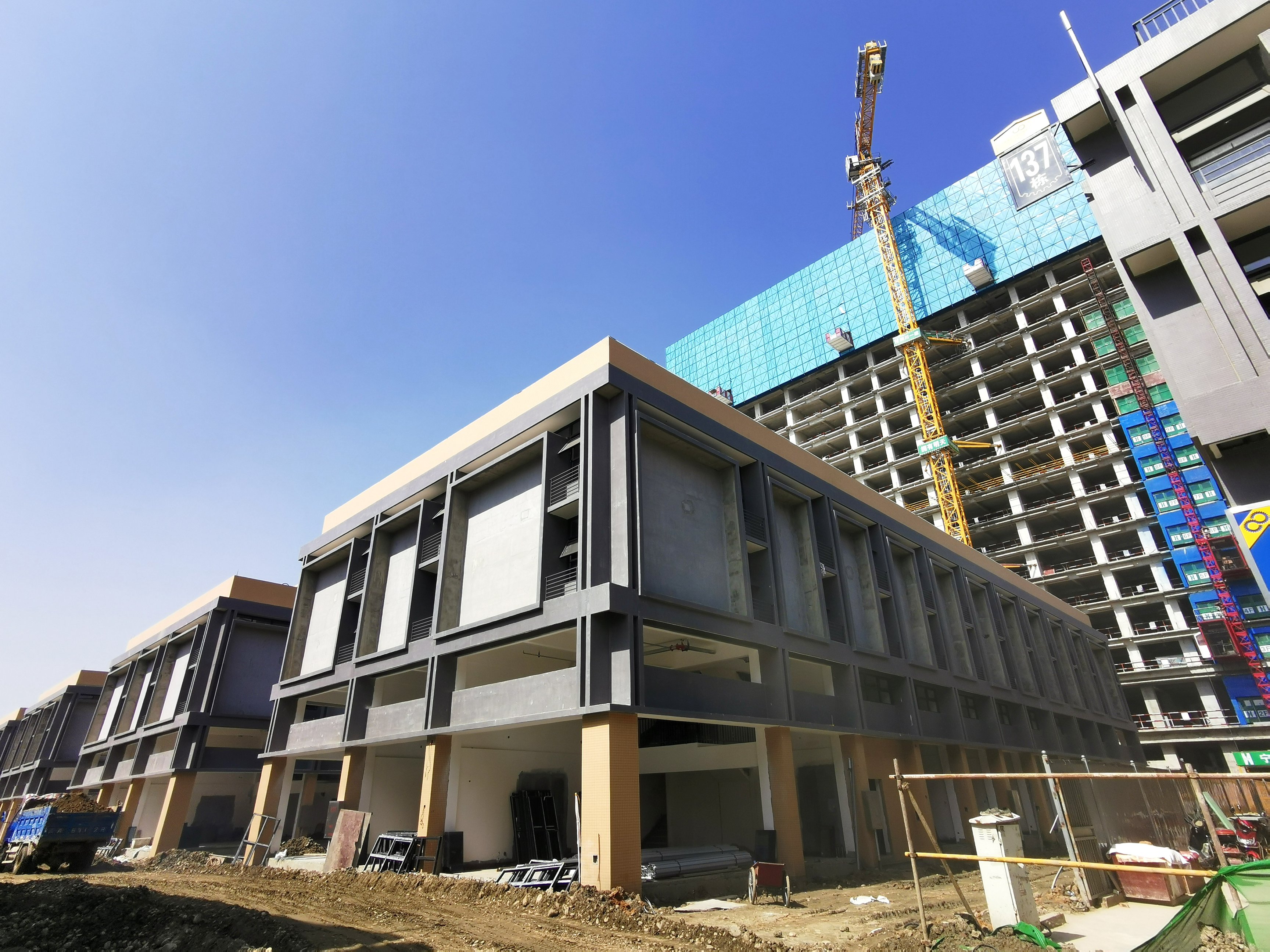 1637575218316946.jpg 7-万贯五金机电配送市场第四、五期.jpg