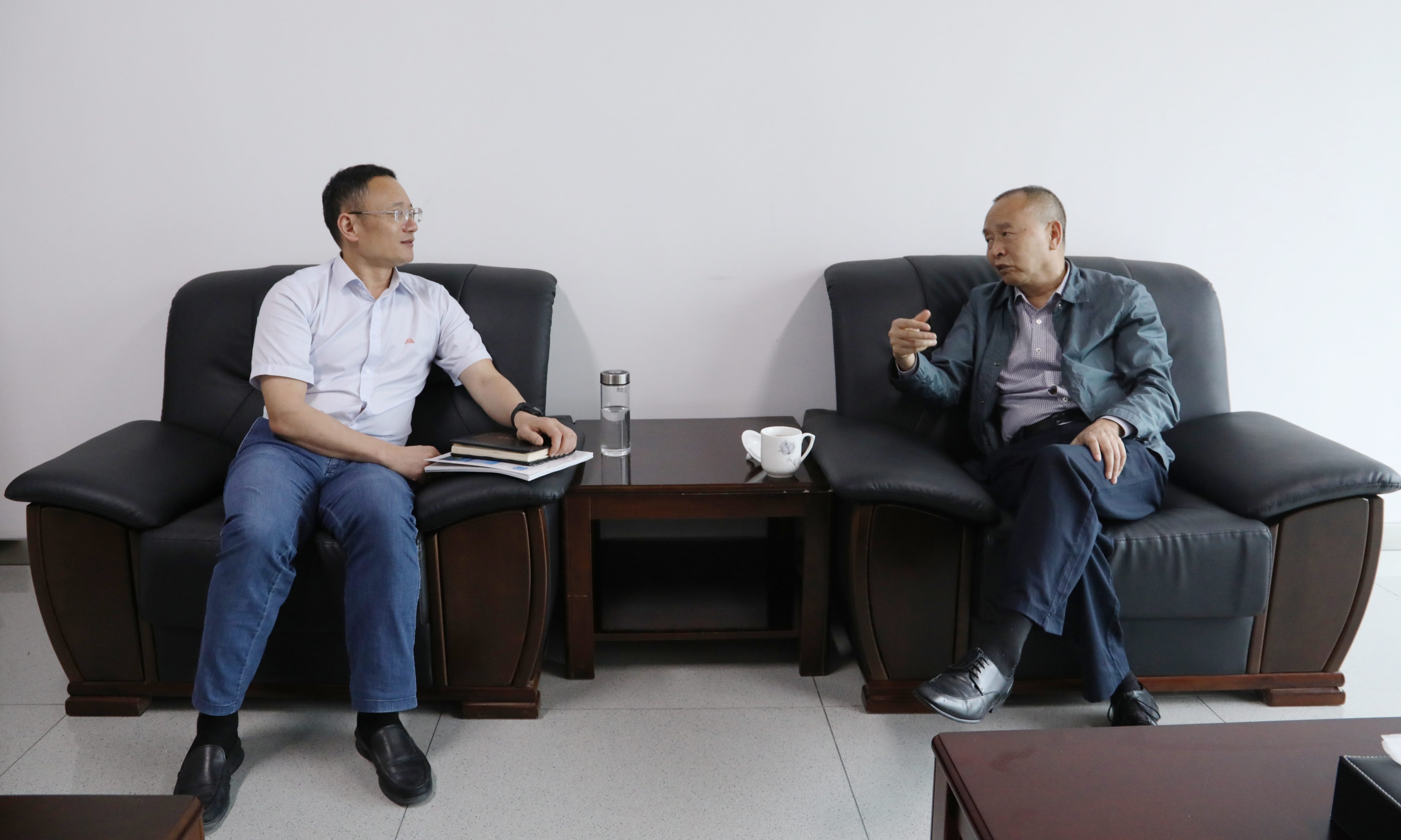 1715303645817903.jpg 50BE9F5B85A668971ACEAF8EC32E9238.jpg